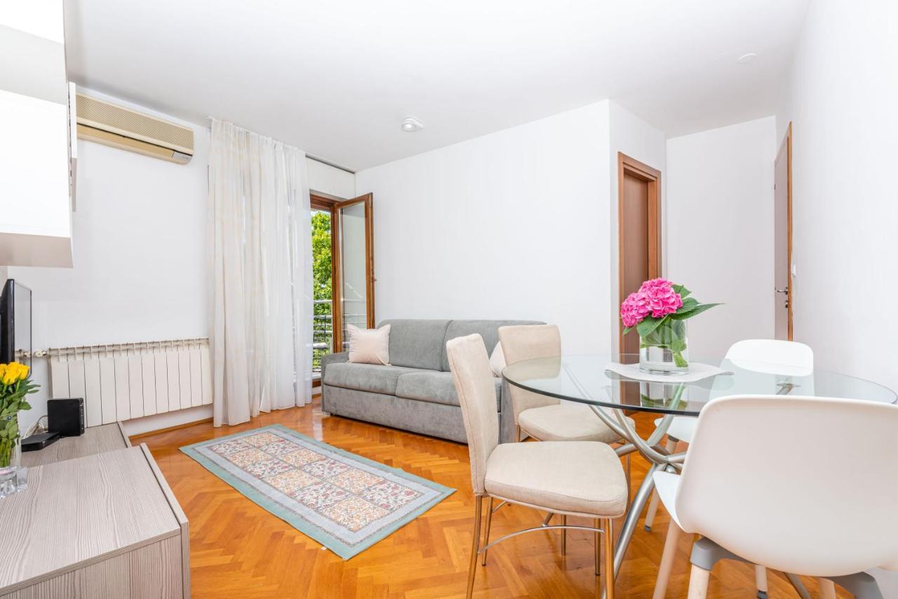 B&A - Center Of Split Apartman Kültér fotó