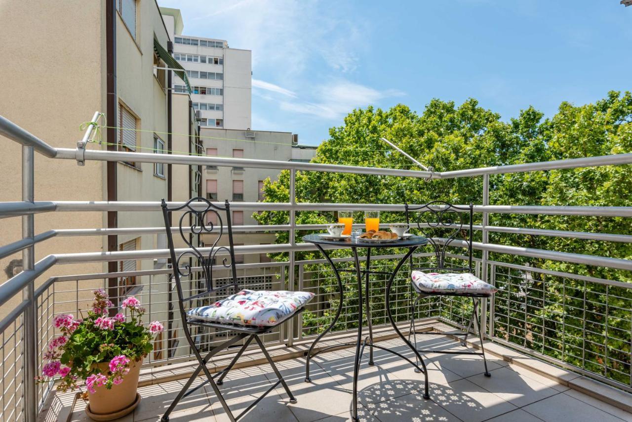 B&A - Center Of Split Apartman Kültér fotó